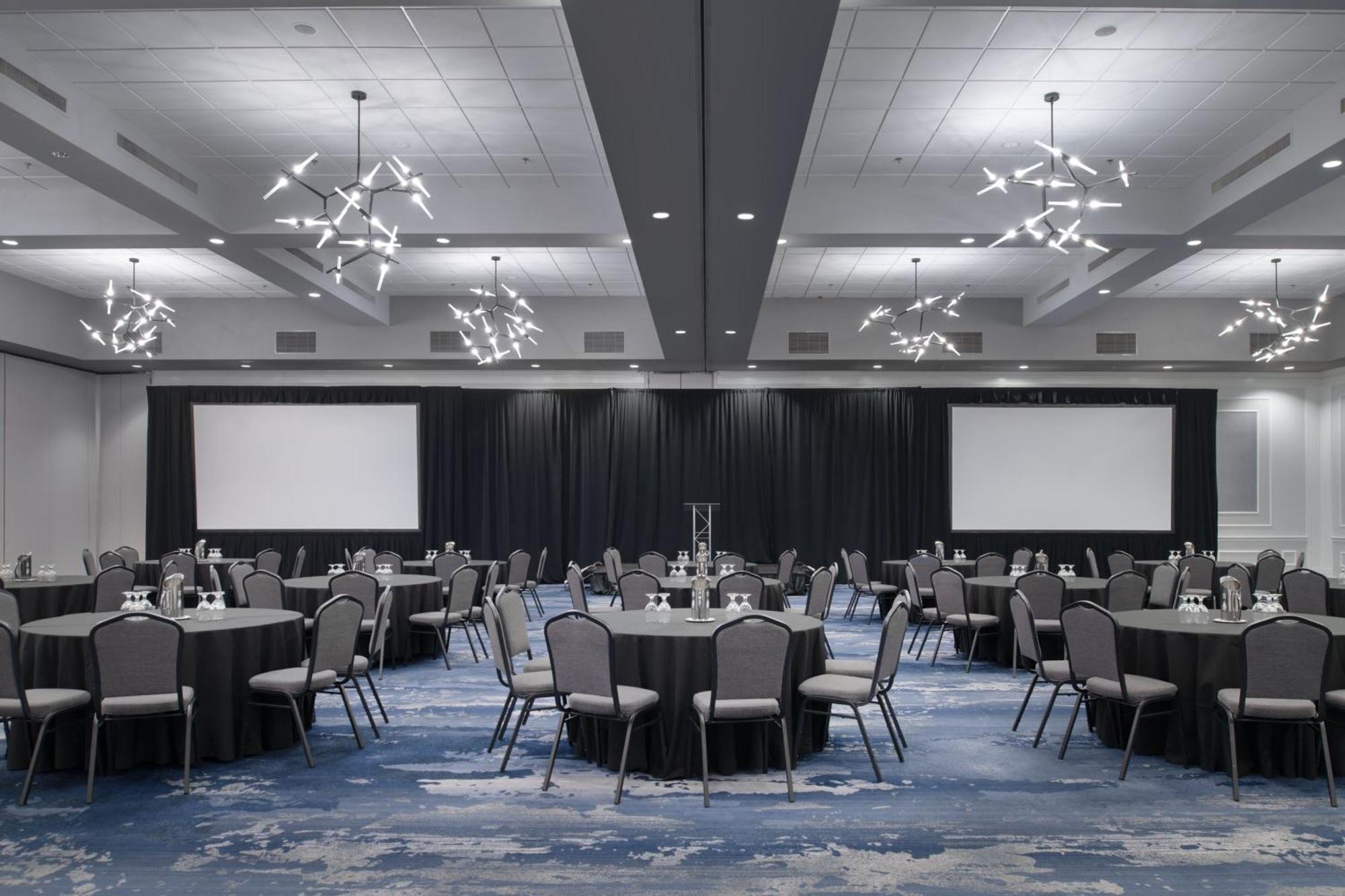Sheraton Framingham Hotel & Conference Center Exterior foto